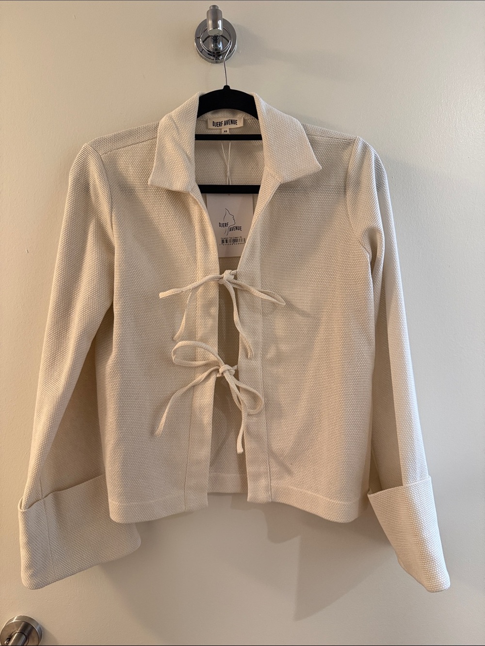 NWT Djerf Avenue Cream Tie-Front Occasion Top Size XS